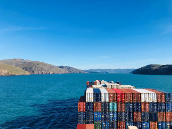 June-2025-Ship-with-containers-NZ